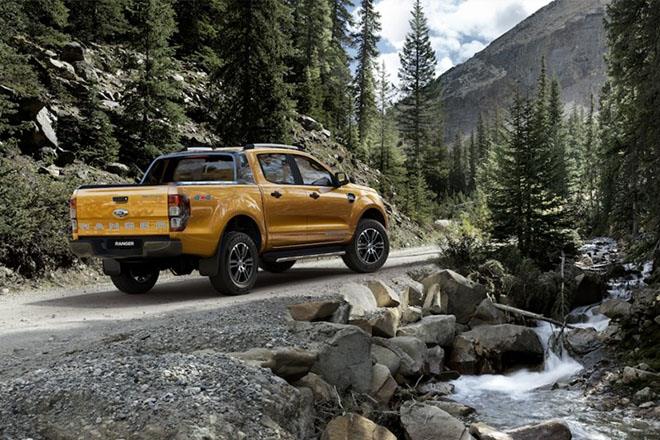 Ford Ranger Limited có giá bán 799 triệu đồng ra mắt tại Viêt Nam