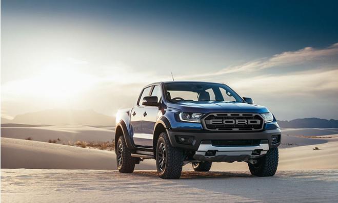 Giá xe Ford Ranger Raptor niêm yết và lăn bánh tháng 7/2022